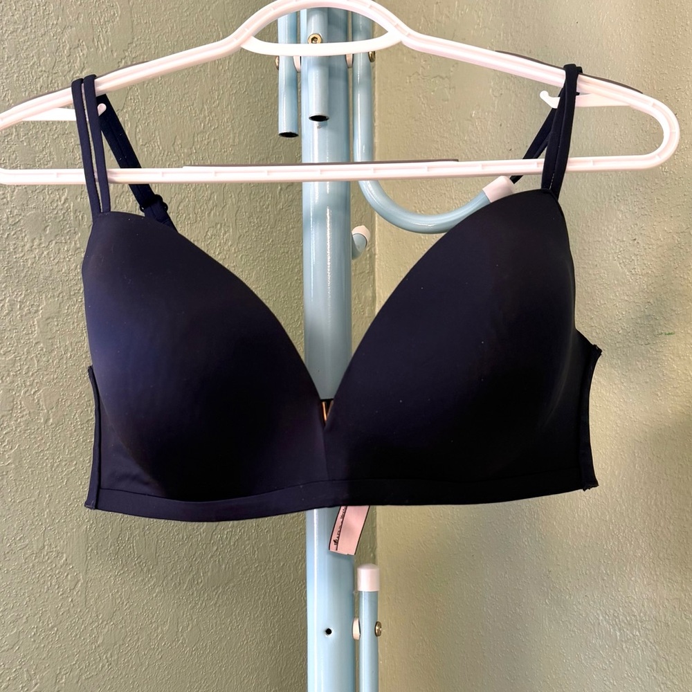Victoria's Secret Navy Padded T-Shirt Bra
